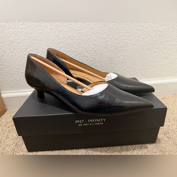 Naturalizer Shoes - “New” Naturally Gallent Black size11